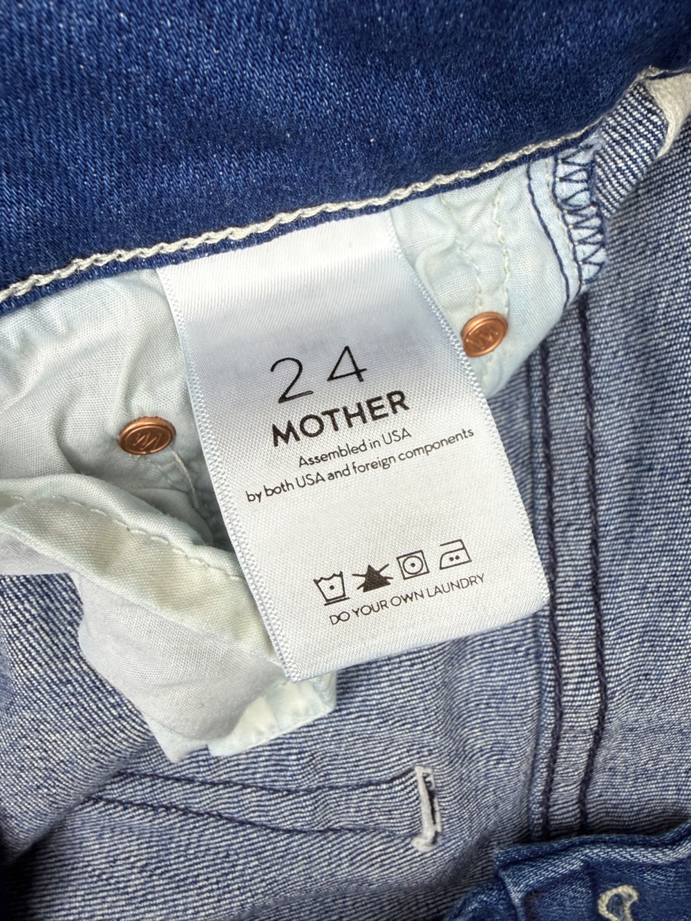 MOTHER Women's The Insider Crop Step Fray Jeans with Raw Hem - Picture 5 of 6
